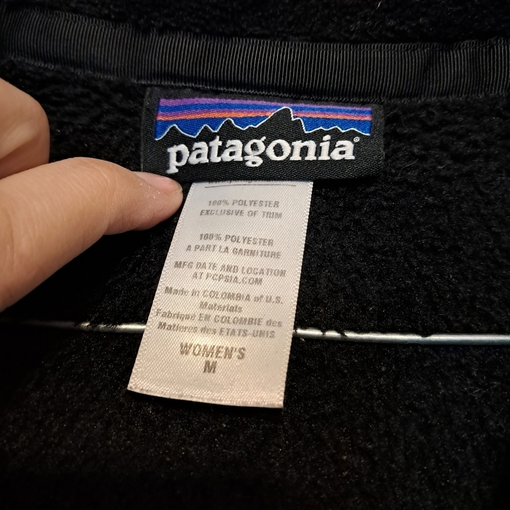 Patagonia Women's Re-Tool Snap-T Fleece Pullover Black Small - Picture 6 of 7